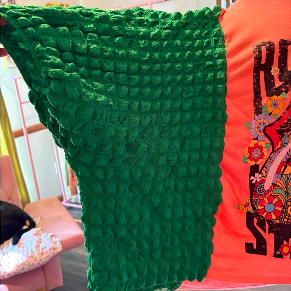 Rolling Stones Graphic Top with Green Sleeves - Picture 2 of 4